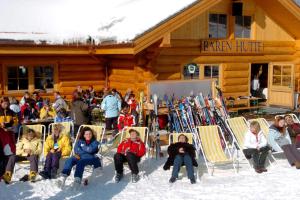 Goście zatrzymujący się w obiekcie Ferienbungalow Mountain View Wood