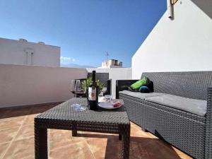 Balkón nebo terasa v ubytování RenTenerife KiteSurf & Chill El Medano