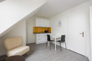 Kuchyň nebo kuchyňský kout v ubytování Superior Studio On Top Floor BE-51 + 10 fotografií