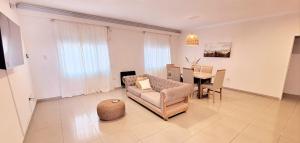 圣罗莎Dpto. Villegas, el mas amplio ubicado en el centro, con garage的相册照片