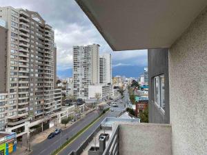 Nespecifikovaný výhled na destinaci Santiago nebo výhled na město při pohledu z apartmánu