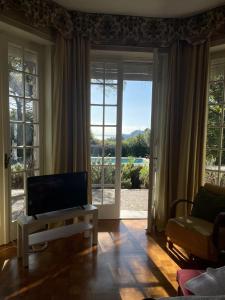 Telewizja i/lub zestaw kina domowego w obiekcie Villa Sofia