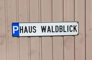 Certifikát, hodnocení, plakát nebo jiný dokument vystavený v ubytování Ferienwohnung Haus Waldblick