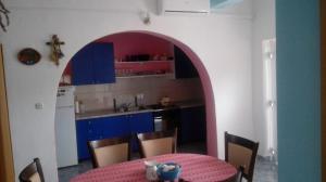 Kuchyň nebo kuchyňský kout v ubytování Apartmani Ivan