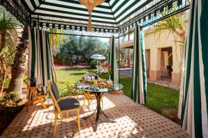 Κήπος έξω από το Palais Mirage d'Atlas, Hôtel de Luxe & Spa