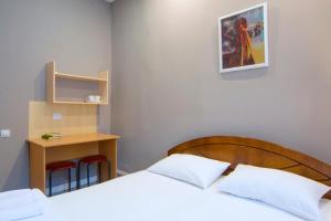 Posteľ alebo postele v izbe v ubytovaní Hostel Podolski Plus