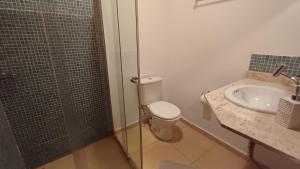 Koupelna v ubytování Sítio Encontro das Águas Brotas