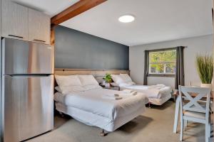 Gallery image of Moira Lake Motel in Madoc