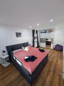 Postel nebo postele na pokoji v ubytování Ferienapartment "Zur Linde"