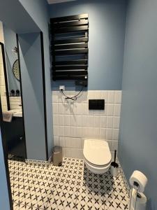Kúpeľňa v ubytovaní Perfect Stay - "Apartament Zamkowy" - parking place