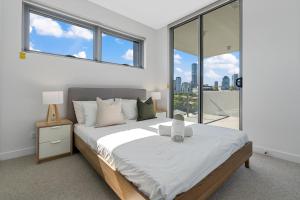 Gallery image of The Roocrest - Kangaroo Point Brand New 2BR with Parking in Brisbane