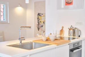 Dapur atau dapur kecil di Heritage House in Historic Center of Split