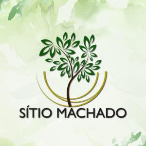 een logo voor een farmaceutisch bedrijf met een fabriek bij Pousada Sítio Machado in Viçosa do Ceará
