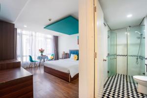 Vannituba majutusasutuses Rich Hotel