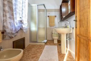 Bilik mandi di Nausica's Apartment +11 gambar