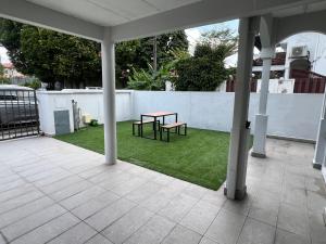 Zahrada ubytování Peaceful Escape - Landed Endlot House Subang Jaya