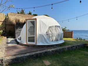 Gallery image of Glamping @ Pebbles & Fins in Kubu +33 photos