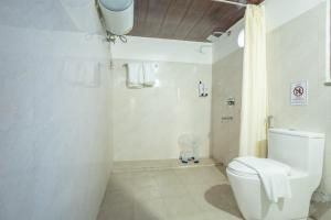 Summit Sherpa Mountain Hotel & Spa的一间浴室
