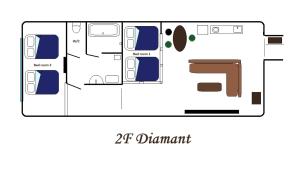 een plattegrond van een vliegtuig met een tafel bij belle lune hotel hakata Suite Room 1 in Fukuoka