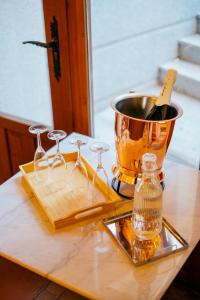 Nápoje v ubytování Hotel Cetina Palacio Ayala Berganza