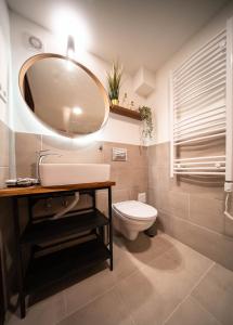 Kúpeľňa v ubytovaní Free Parking -Corvin Palace Residence-3BDRM,6ppl,Wifi,AC