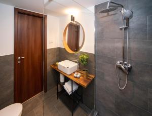 Kúpeľňa v ubytovaní Free Parking -Corvin Palace Residence-3BDRM,6ppl,Wifi,AC