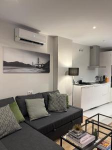 Køkken eller tekøkken på Apartamento DONOSO CORTES, 27