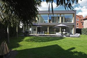 Zahrada ubytování B8 - Die exklusive Architektenvilla für 4-10 Personen, Nürnberg