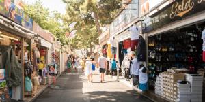 Okolí apartmánu + 2 fotografie