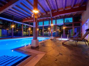 Bassein majutusasutuses Hotel Metropol & Spa Zermatt või selle lähedal