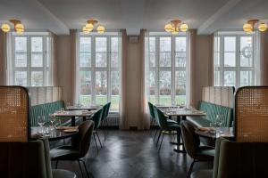 Iceland Parliament Hotel, Curio Collection By Hilton餐厅或其他用餐的地方