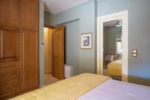 Postel nebo postele na pokoji v ubytování Sunset Mansion Kefalonia + 40 fotografií