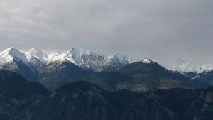 Splošen pogled na gorovje oz. razgled na gore, ki ga ponuja aparthotel
