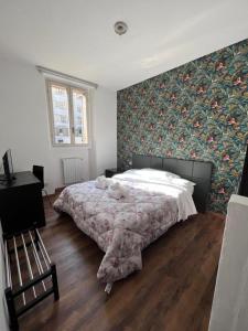 A bed or beds in a room at Hotel Brenta