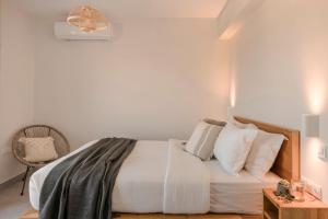 Postel nebo postele na pokoji v ubytování Nirvana - Unalome Villas