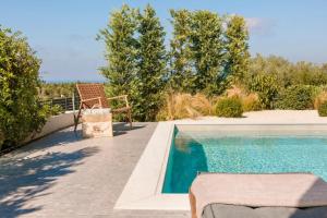 Bazén v ubytování Nirvana - Unalome Villas nebo v jeho okolí