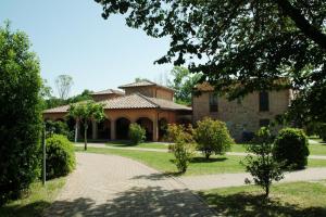 Budova, kde se the country house nachází