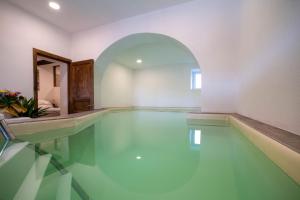 Φωτογραφία από το άλμπουμ του Podere Maletto - Appartamento con PISCINA INTERNA riscaldata Savona στη Σαβόνα