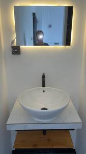 Et badeværelse på Villa indah