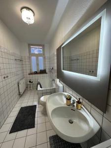 Ένα μπάνιο στο Stilvolle Wohnung in Bestlage
