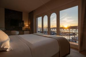 Postel nebo postele na pokoji v ubytování Bellerive Lifestyle Hotel + 37 fotografií
