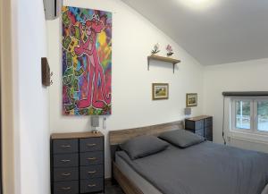 Postel nebo postele na pokoji v ubytování Laicas lodge