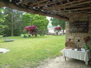 Vonkajšia záhrada v ubytovaní Il giardino di San Martino