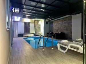 Bazen v nastanitvi oz. blizu nastanitve Exclusive Spot FREE parking