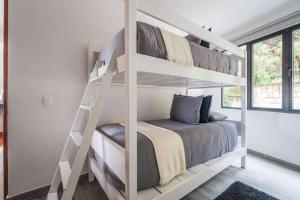 Foto dalla galleria di La Fábrica #5 Saint Gobain a Valle de Bravo