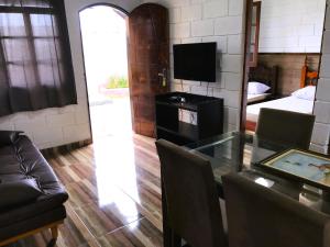 TV tai viihdekeskus majoituspaikassa Villaggio Miravela