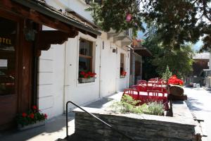 Zgradba, v kateri se nahaja hotel