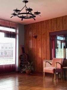 Posezení v ubytování Hostal Infante Peñafiel