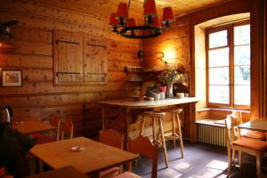 Fotografie z fotogalerie ubytování Hôtel Hermitage v destinaci Evolene