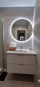 A bathroom at Narciso Tomé en San justo 4 Még 21 kép